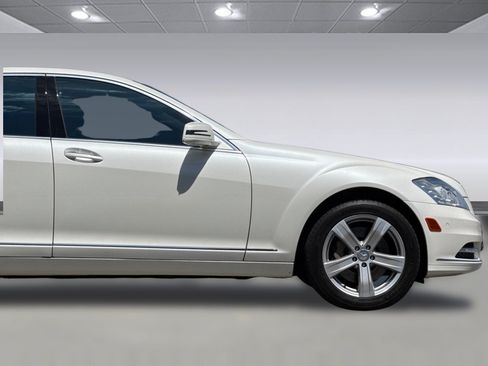 Used 2013 Mercedes-Benz S 550 image 35