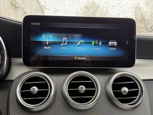 Used 2023 Mercedes-Benz C 300 4MATIC Cabriolet image 14