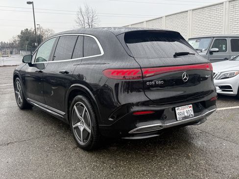 Certified 2023 Mercedes-Benz EQS 580 4MATIC SUV image 3
