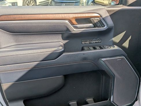 Certified 2023 Chevrolet Silverado 1500 High Country image 14