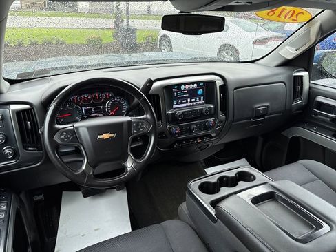 Used 2018 Chevrolet Silverado 1500 LT w/ All Star Edition AWD/4WD image 13