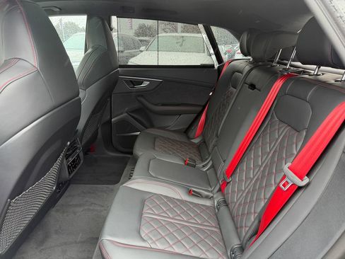 New 2026 Audi SQ8 Prestige image 22