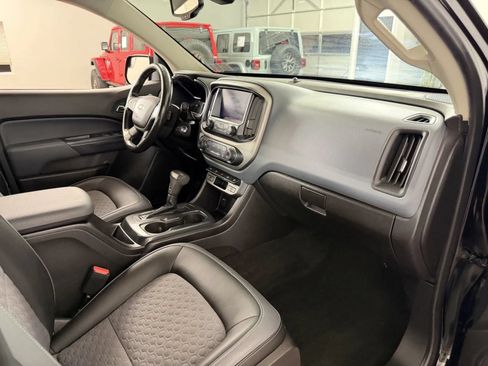 Used 2016 Chevrolet Colorado Z71 AWD/4WD image 33