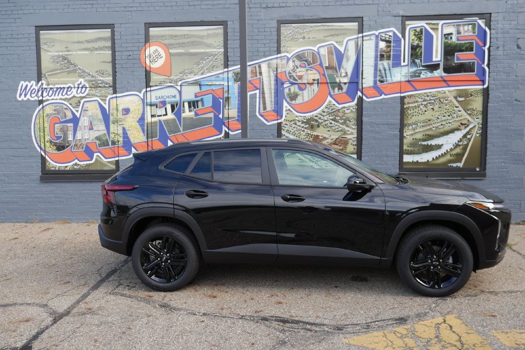 New 2026 Chevrolet Trax ACTIV w/ Sunroof Package FWD image 34
