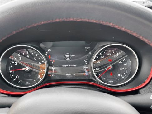 Used 2021 Jeep Compass Trailhawk image 16