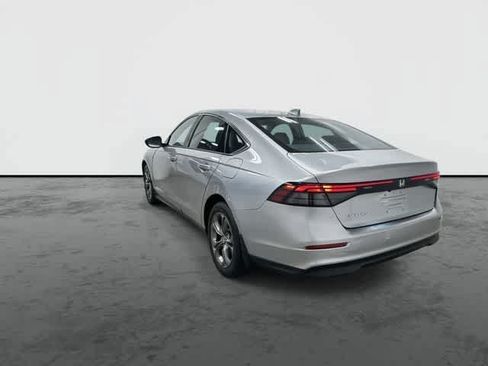 Used 2024 Honda Accord EX image 2