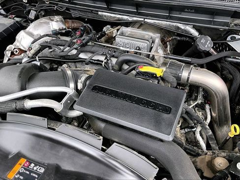 Used 2023 Chevrolet Silverado 2500 LT w/ Convenience Package image 30