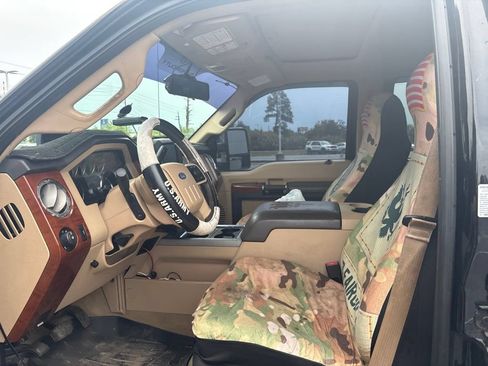 Used 2016 Ford F350 King Ranch w/ Snow Plow Prep Package AWD/4WD image 3