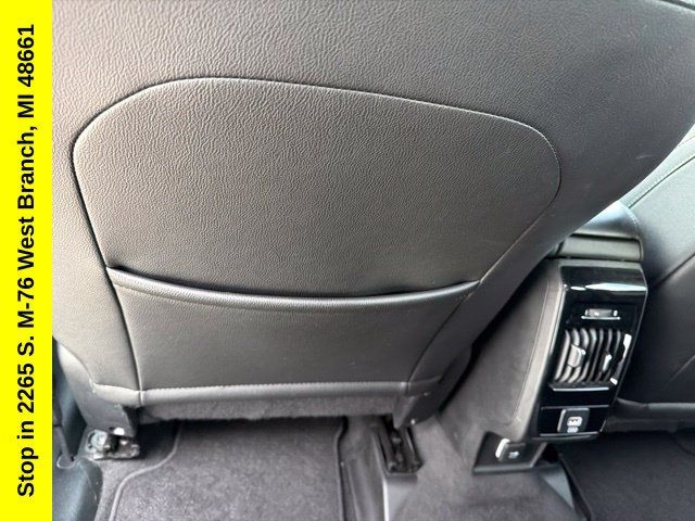 Used 2025 Jeep Compass Limited AWD/4WD image 19