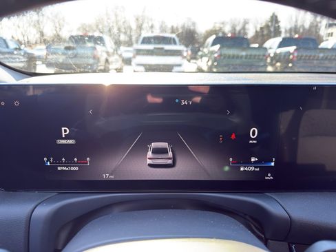 New 2026 Nissan Sentra SV image 16