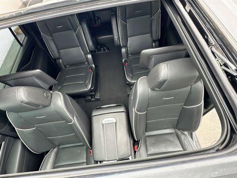 Used 2021 Cadillac Escalade ESV Sport w/ Driver Assist Tech Package image 14