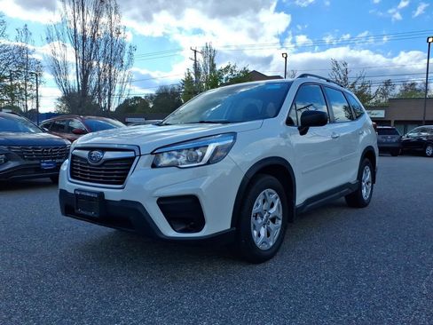 Used 2020 Subaru Forester w/ Alloy Wheel Package AWD/4WD image 1