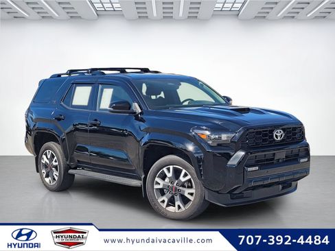 Used 2025 Toyota 4Runner TRD Sport AWD/4WD image 1