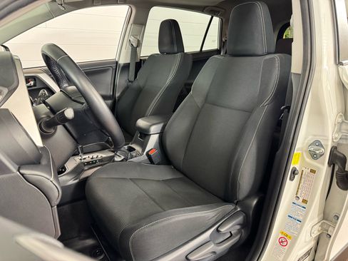 Used 2017 Toyota RAV4 XLE image 12