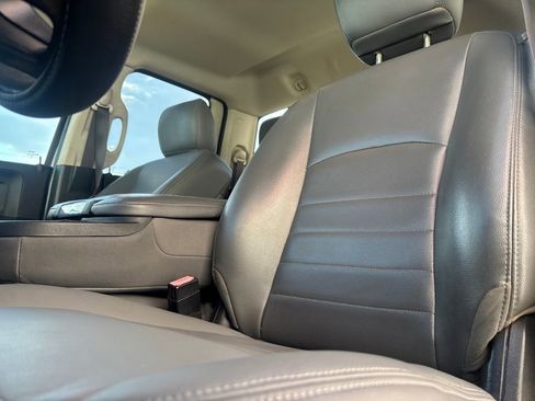 Used 2017 RAM 1500 Tradesman image 9