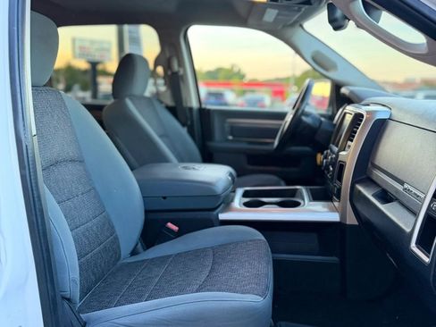 Used 2016 RAM 1500 Big Horn AWD/4WD image 18