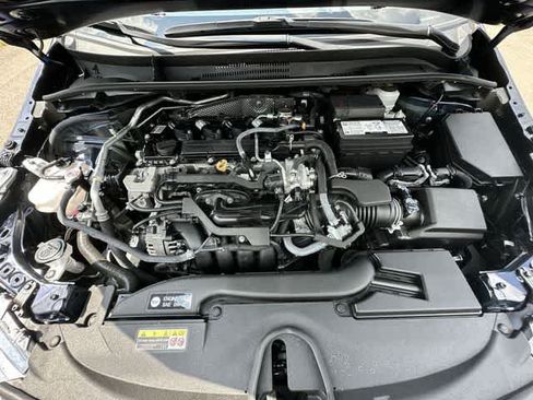 Used 2025 Toyota Corolla LE w/ LE Premium Package FWD image 23