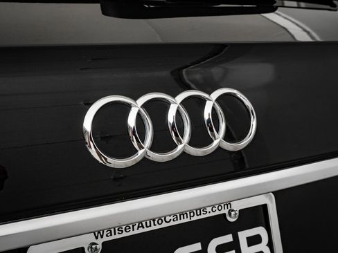 Used 2023 Audi Q5 2.0T Premium Plus w/ Premium Plus Package image 18