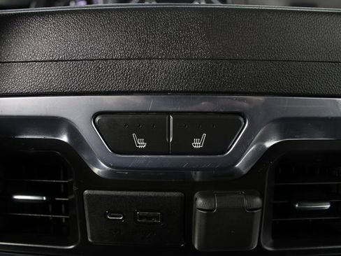 Used 2021 GMC Sierra 1500 AT4 w/ AT4 Premium Package image 22