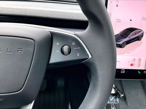 Used 2025 Tesla Model 3 Long Range RWD image 21