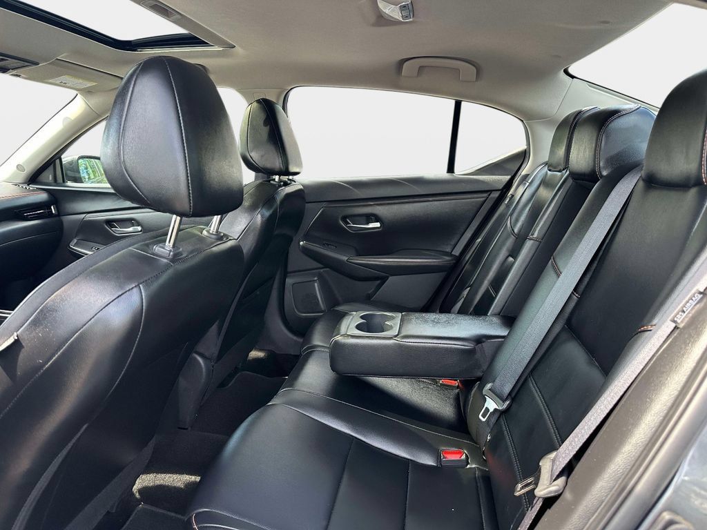 Certified 2023 Nissan Sentra SR w/ SR Premium Package FWD image 14