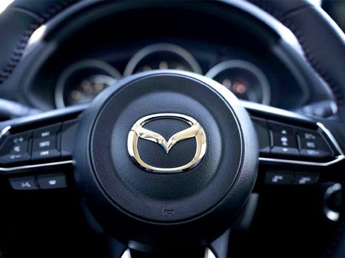 New 2025 MAZDA CX-5 Carbon Edition image 12