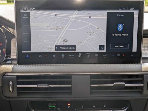 New 2024 Lincoln Corsair Reserve w/ Equipment Group 201A image 25