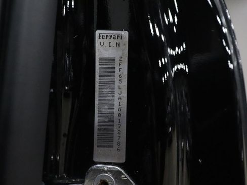 Used 2010 Ferrari California image 27