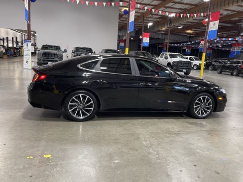 Used 2021 Hyundai Sonata Limited FWD image 6