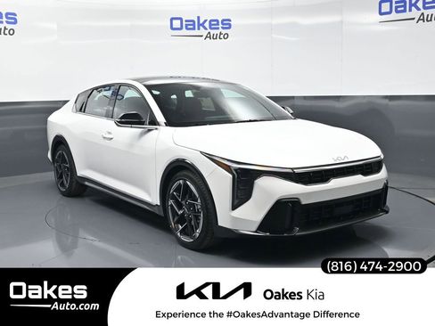 New 2026 Kia K4 GT-Line Turbo FWD image 1