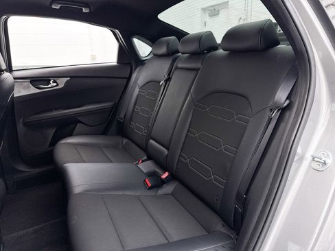 Used 2023 Kia Forte GT-Line image 29