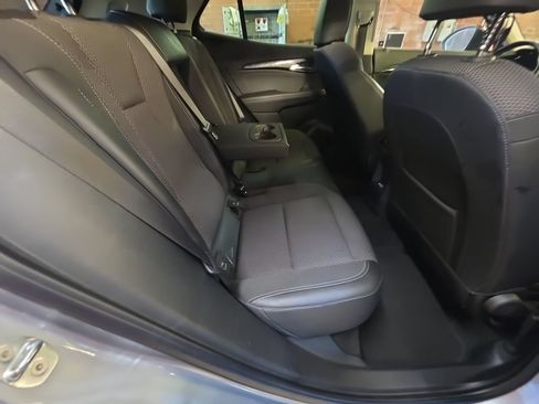 Used 2023 Buick Envision Preferred FWD image 13