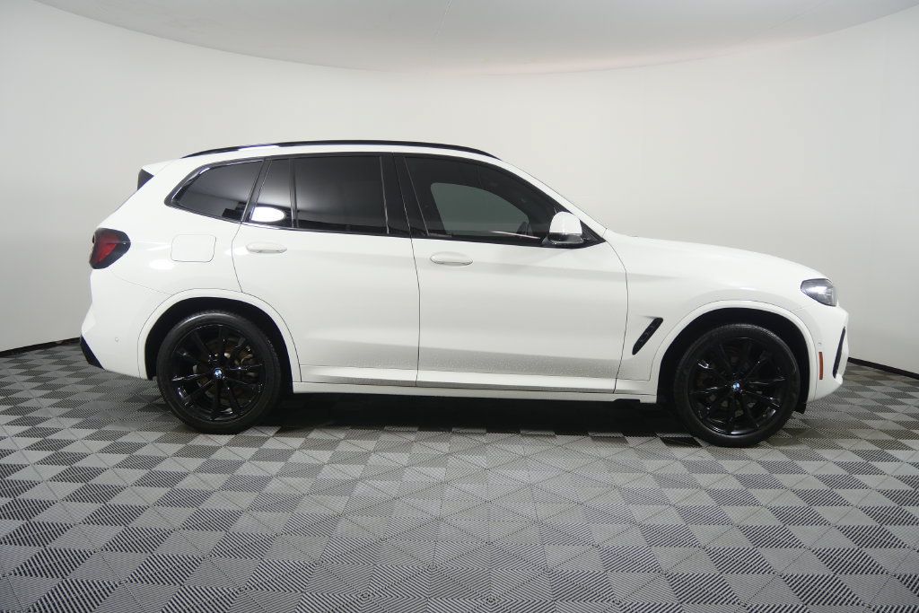 Certified 2023 BMW X3 xDrive30i w/ M Sport Package AWD/4WD image 3