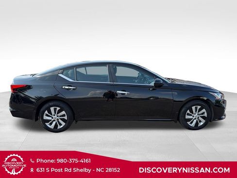 Certified 2020 Nissan Altima 2.5 S FWD image 5