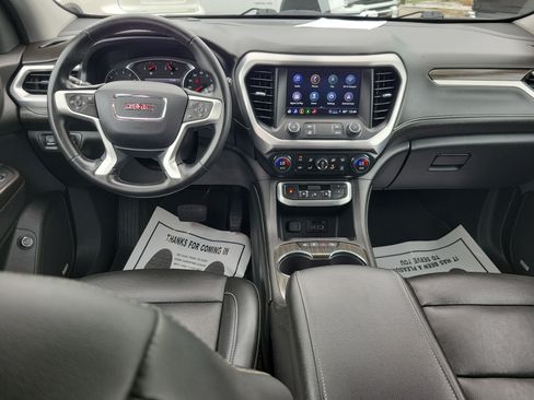 Certified 2023 GMC Acadia SLT FWD image 13