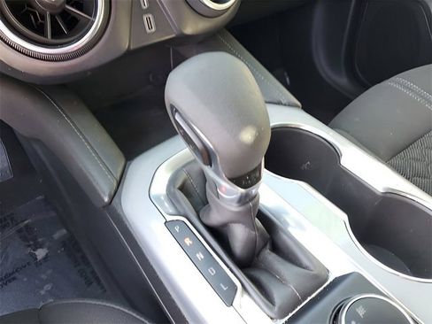 Used 2022 Chevrolet Blazer LT FWD image 18