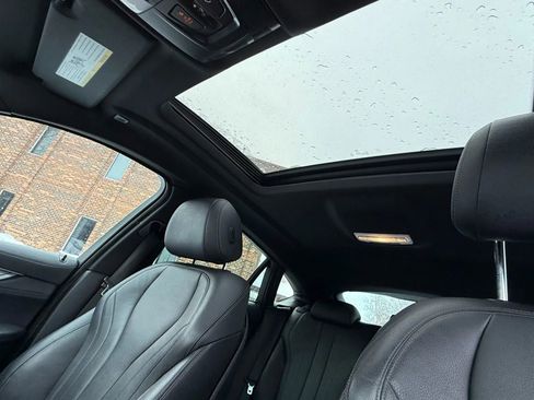 Used 2019 BMW X6 xDrive35i w/ M Sport Package image 21