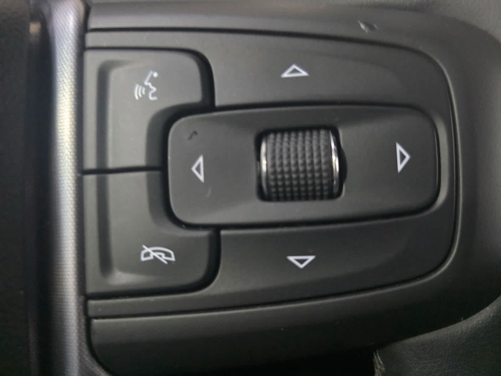 Used 2025 GMC Sierra 1500 SLT AWD/4WD image 24