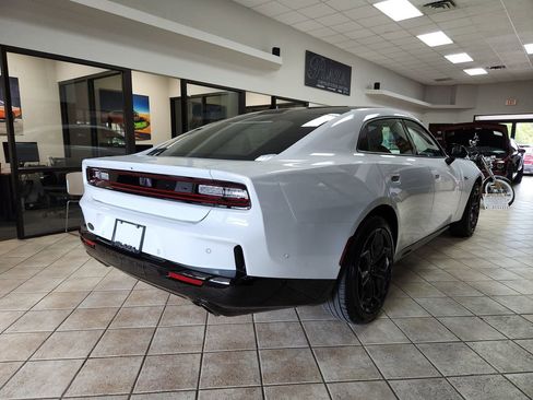 New 2026 Dodge Charger R/T AWD/4WD image 3