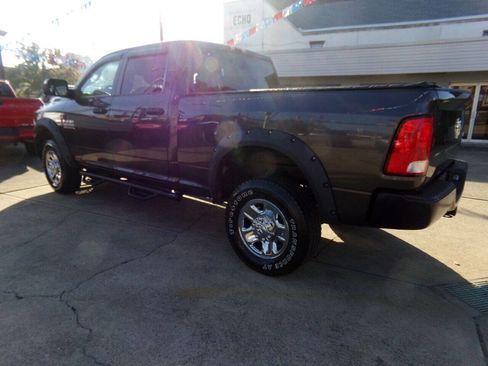Used 2018 RAM 2500 Tradesman w/ Chrome Appearance Group image 2