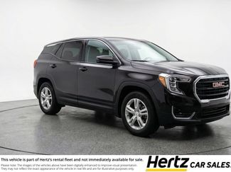 Used 2024 GMC Terrain SLE video 1