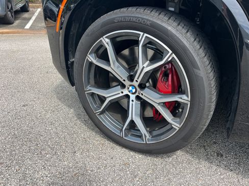 Used 2026 BMW X5 xDrive50e AWD/4WD image 9