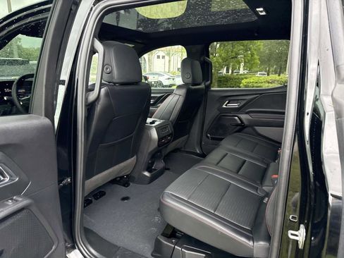 Used 2025 Chevrolet Silverado EV RST image 13