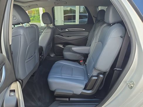 Certified 2020 Buick Enclave Essence w/ Sound and Sites Package FWD image 11