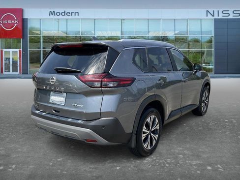Used 2023 Nissan Rogue SV w/ SV Premium B Package AWD/4WD image 5