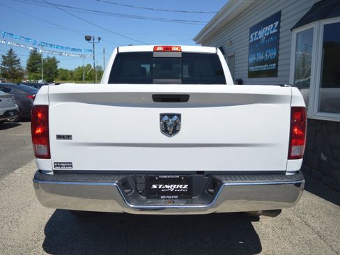 Used 2020 RAM 1500 Classic SLT RWD image 4