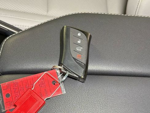 Used 2025 Lexus TX 350 AWD w/ Technology Package image 35