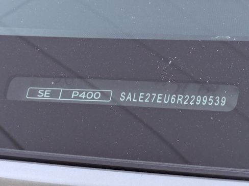 Certified 2024 Land Rover Defender 110 X-Dynamic SE image 34