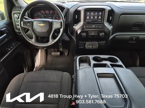 Used 2021 Chevrolet Silverado 2500 Custom w/ Custom Value Package AWD/4WD image 23