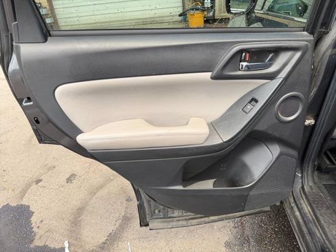 Used 2018 Subaru Forester 2.5i Limited AWD/4WD image 29